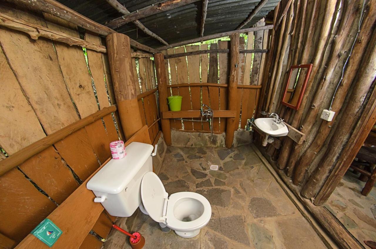 Dave The Cave Eco Lodge And Cultural Campsite Rubirizi Exterior photo